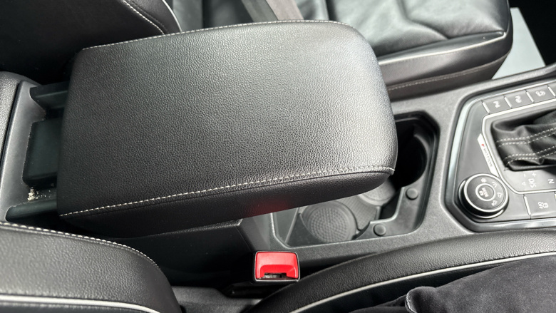 Volkswagen Tiguan 2.0 TSi 180 4Motion R-Line 5dr DSG Petrol Estate